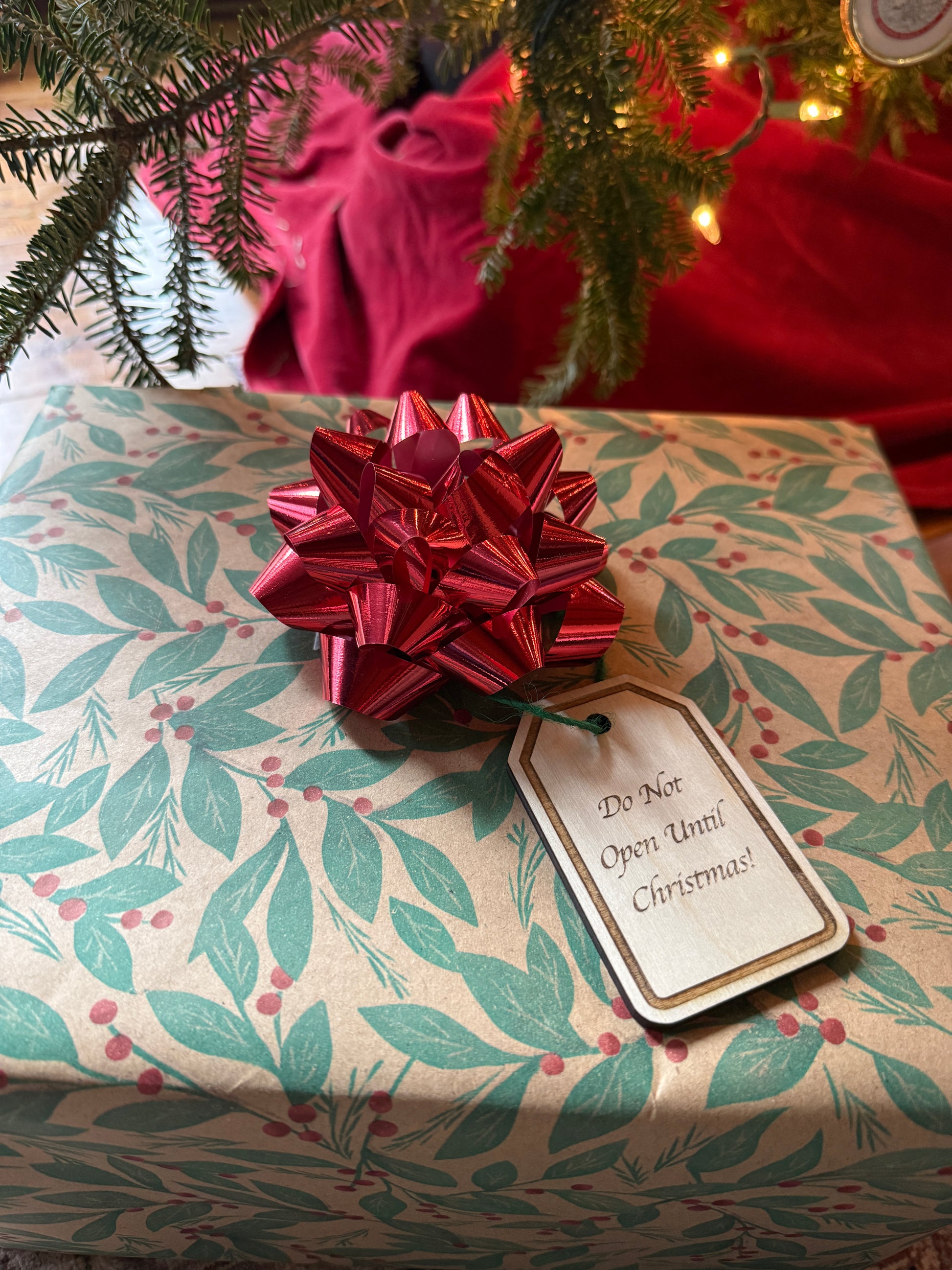 Christmas Laser Package - Present/ Gift Tags - Do Not Open Until Christmas - These are present or gift tags that you can customize with any  names, sayings, or graphics that you wish.  You can also use different thickness’s of plywoods, acrylics, mdf you want.