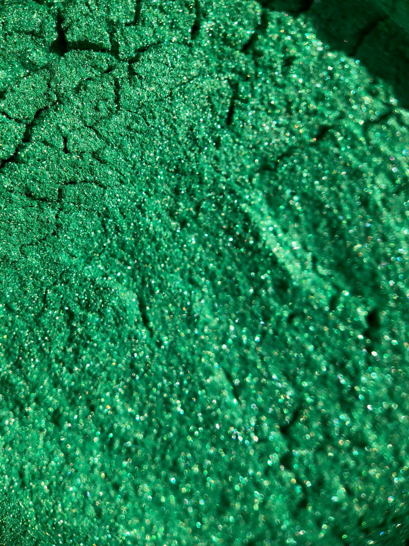 "JUNGLE GREEN"