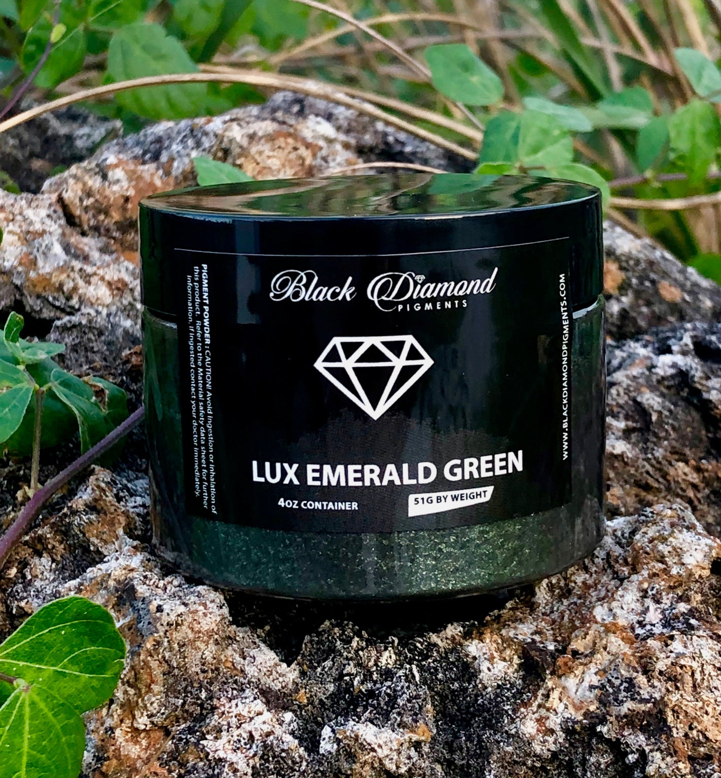 "LUX EMERALD GREEN"